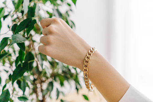 The Ultimate Guide to Choosing the Best Bracelet for Valentine's Day