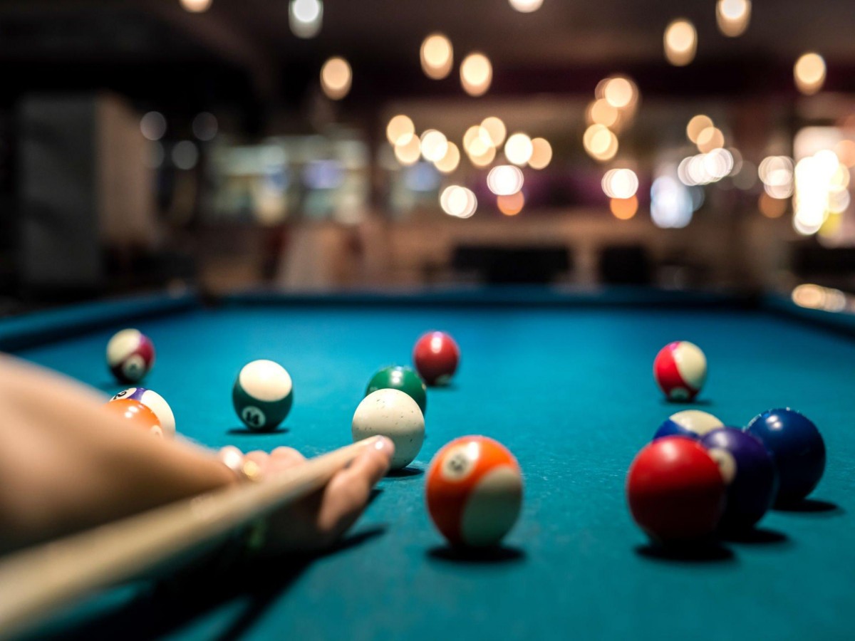 Exploring the World of 7 Foot Pool Tables