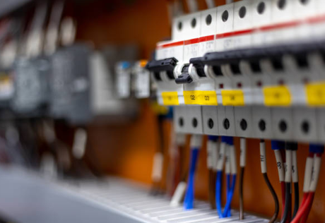 Recognize Circuit Breakers Types with Pro Tips