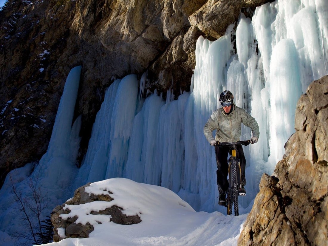 Choosing the Right Mountain Bike Winter Shoes for Cold Weather Adventures