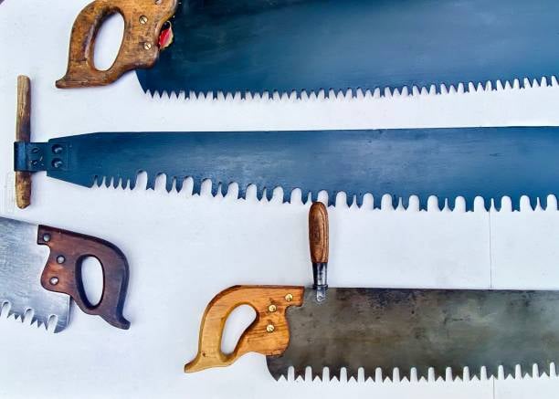 What is the Difference Between Wood and Metal Jigsaw Blades?