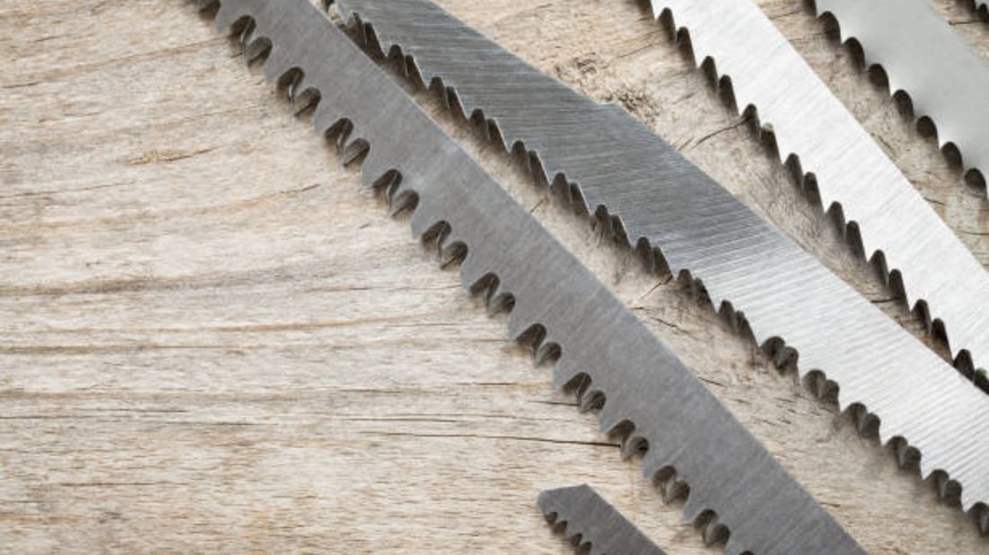 Can You Turn a Circular Saw Blade Backwards to Cut Metal?