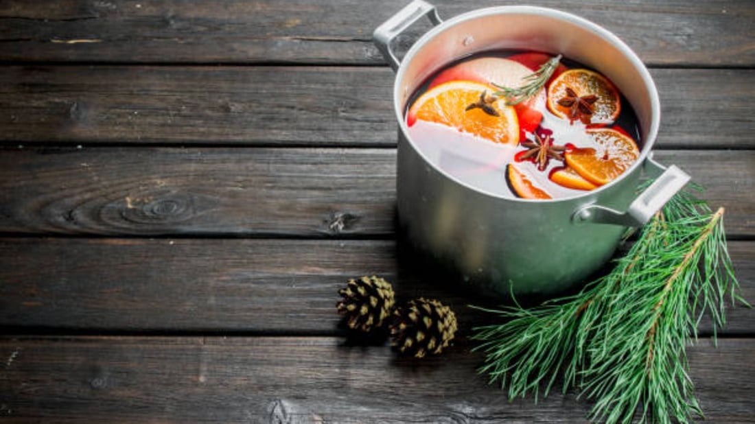 How to Cook a Perfect Christmas Meal in a Dutch Oven