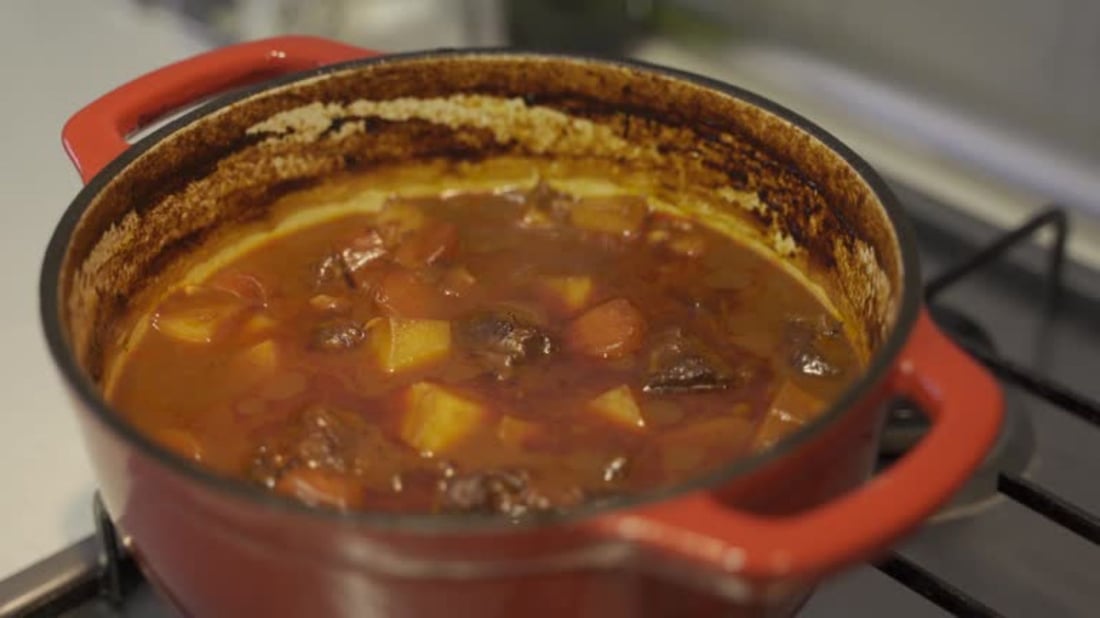 Everything You Need to Know About Deep Dutch Ovens