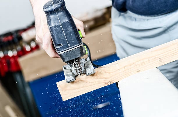 Jigsaw VS Reciprocating Saw: Which Tool is Right for You?