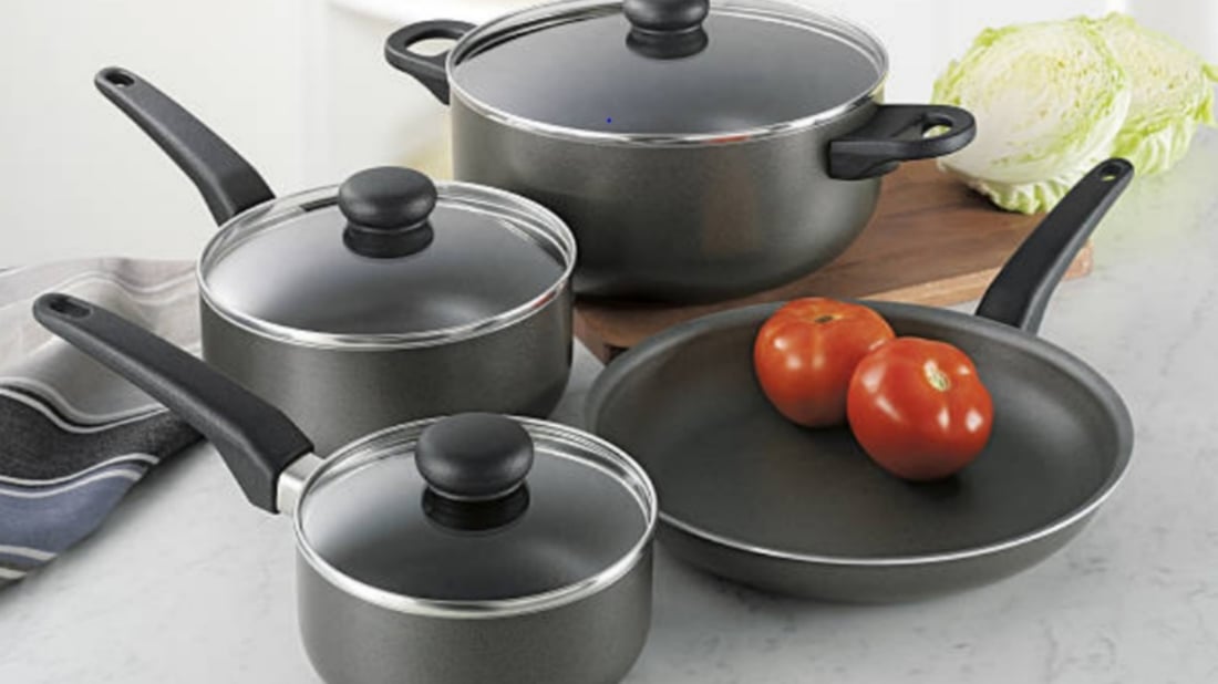 The Advantages of Using a Pot Set with Non-Stick Coating