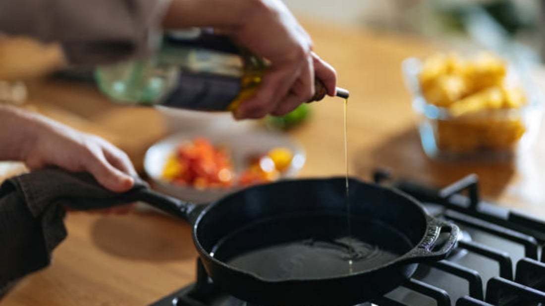 The Benefits of Using a Lightweight Frying Pan