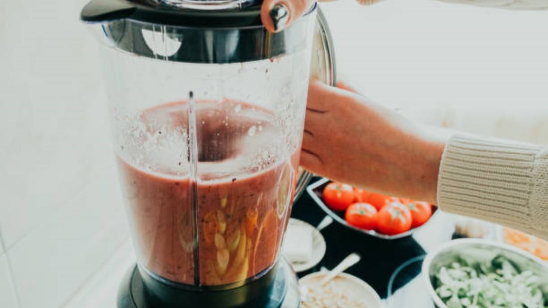 Blender for Food Processing: The Ultimate Kitchen Appliance