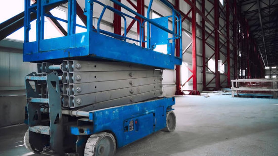 Top Reasons to Invest in a Scissor Lift and Dump Car