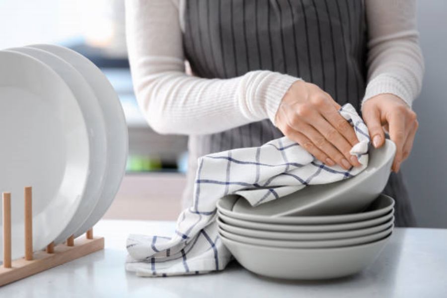 Small Dish Towels: The Perfect Kitchen Companion
