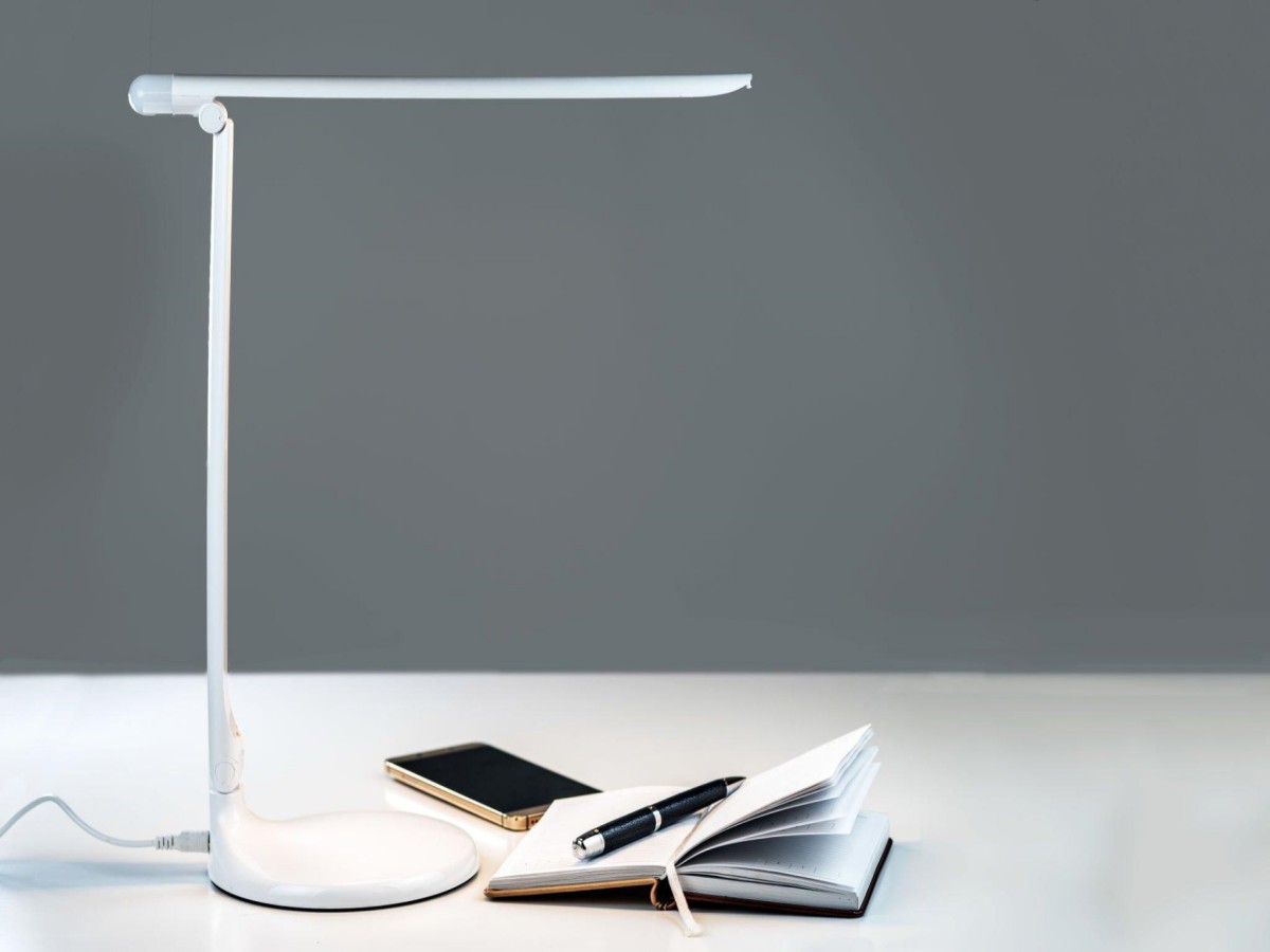 Portable LED Table Lamp: The Perfect Lighting Solution for Any Space