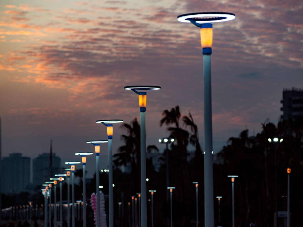 Application of M16 Cable Connectors in LED Outdoor Lighting