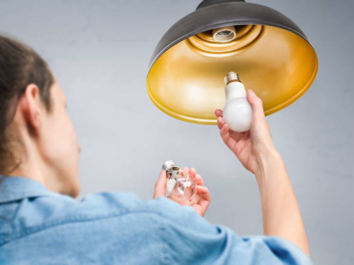 Revolutionize Your Home with a Smart Lighting Solution