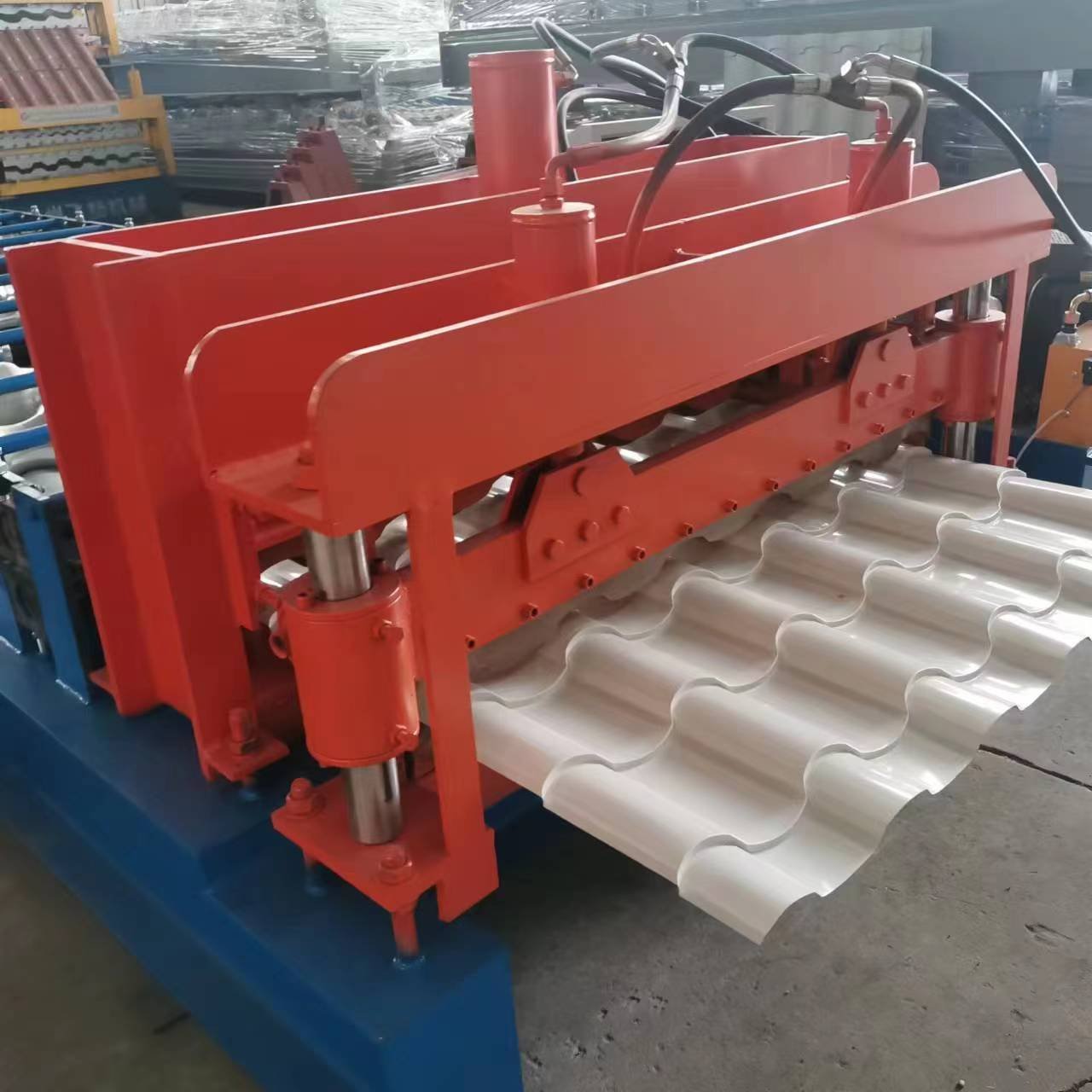 The Advantages of Using a Color Steel Roll Forming Machine