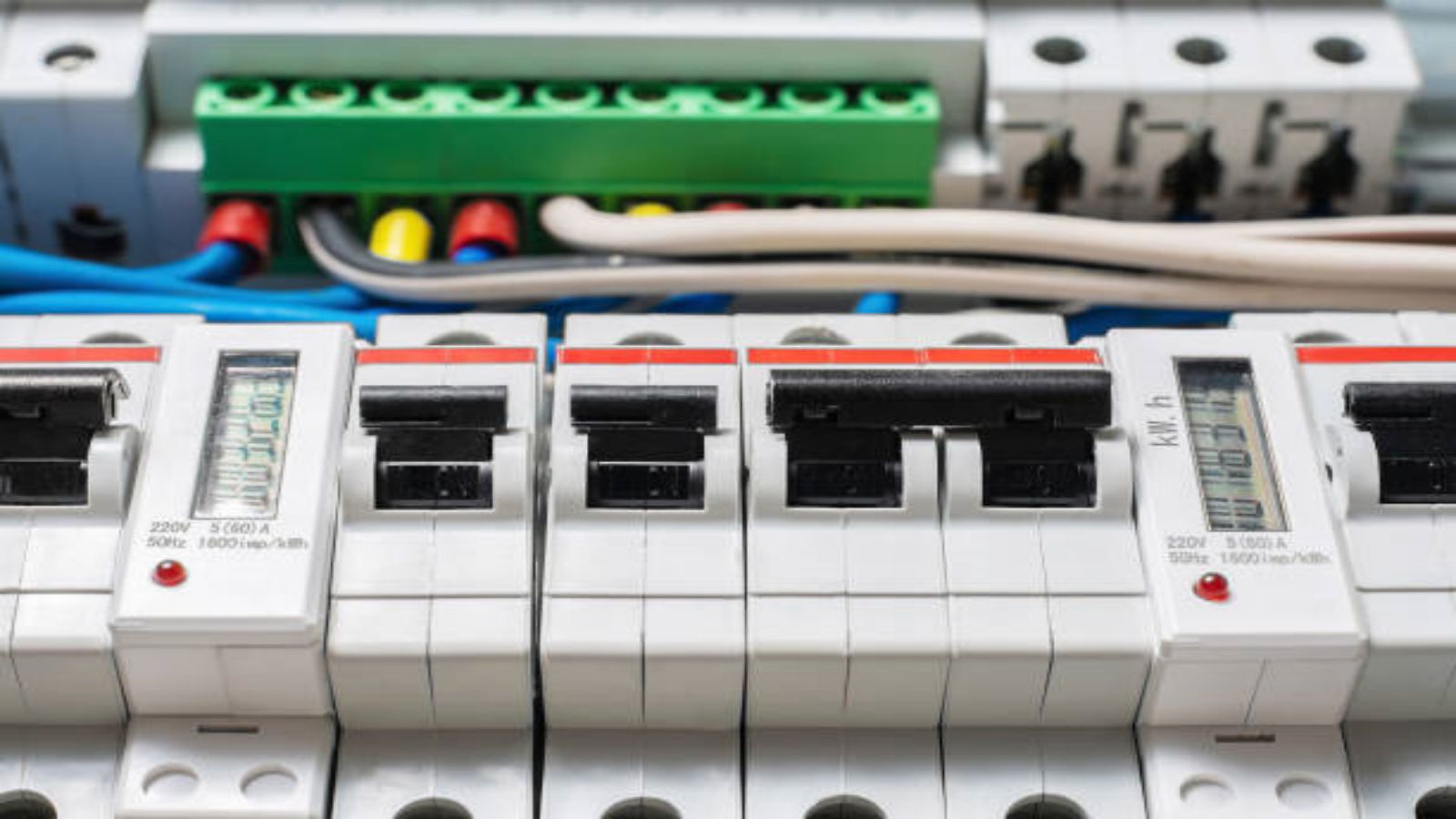 How to Adjust Voltage Regulator: A Comprehensive Guide