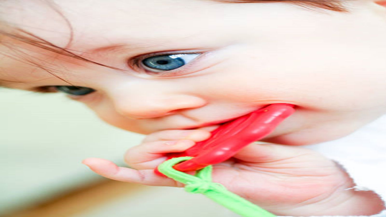 A Comprehensive Guide to Understanding Silicone Fruit Teethers: What Are They and How Do They Work