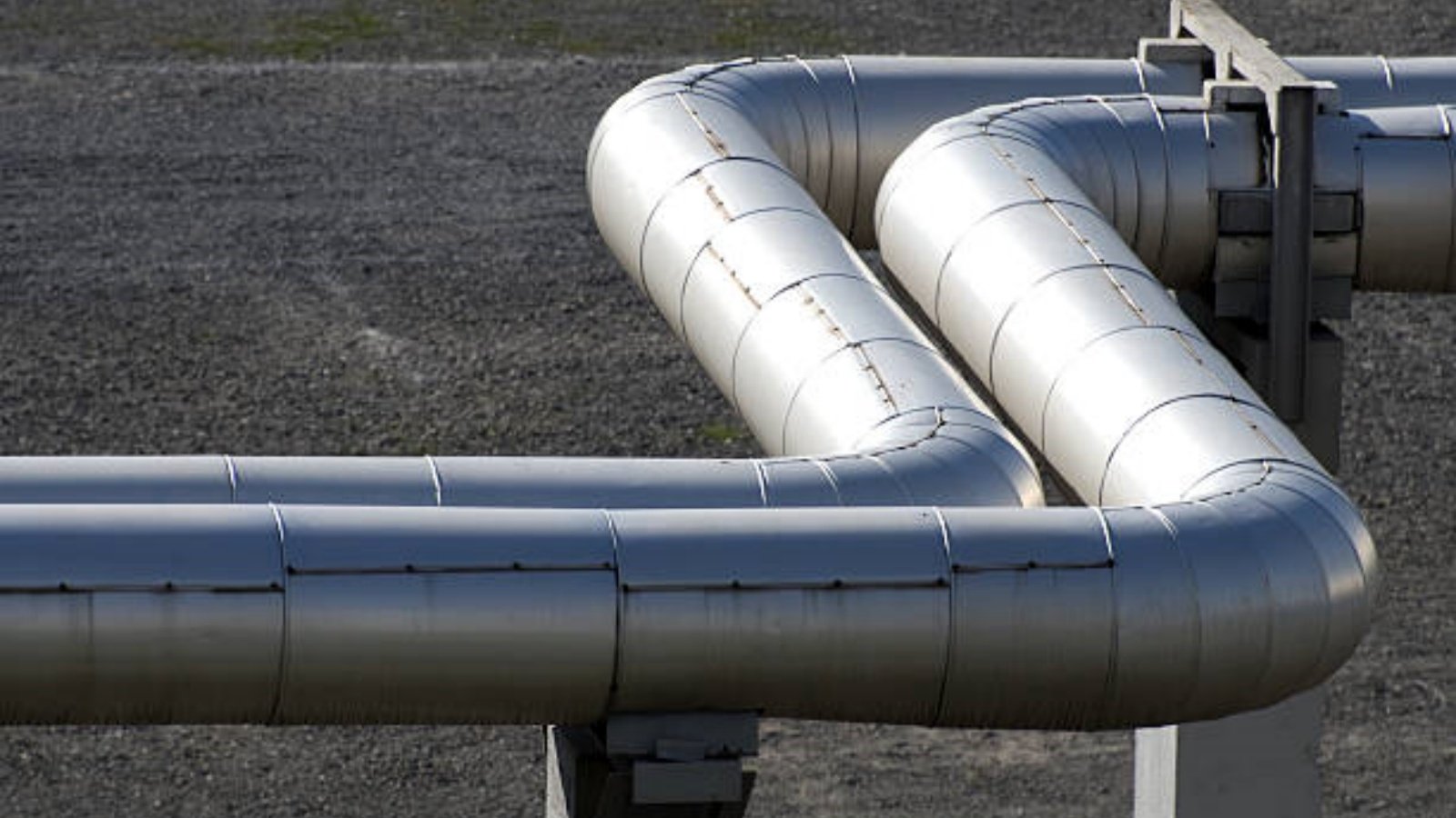 What is the most common pipeline coating?