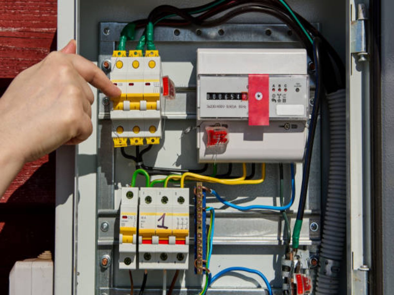 Everything You Need to Know About 60947 4 Contactor