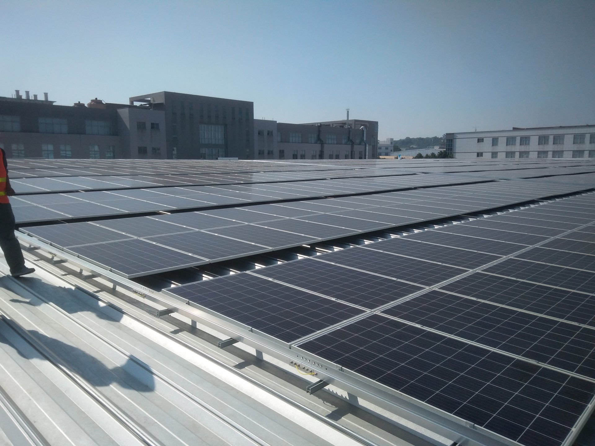 5 Reasons Why Metal Roof Solar Mounts Are the Best Choice