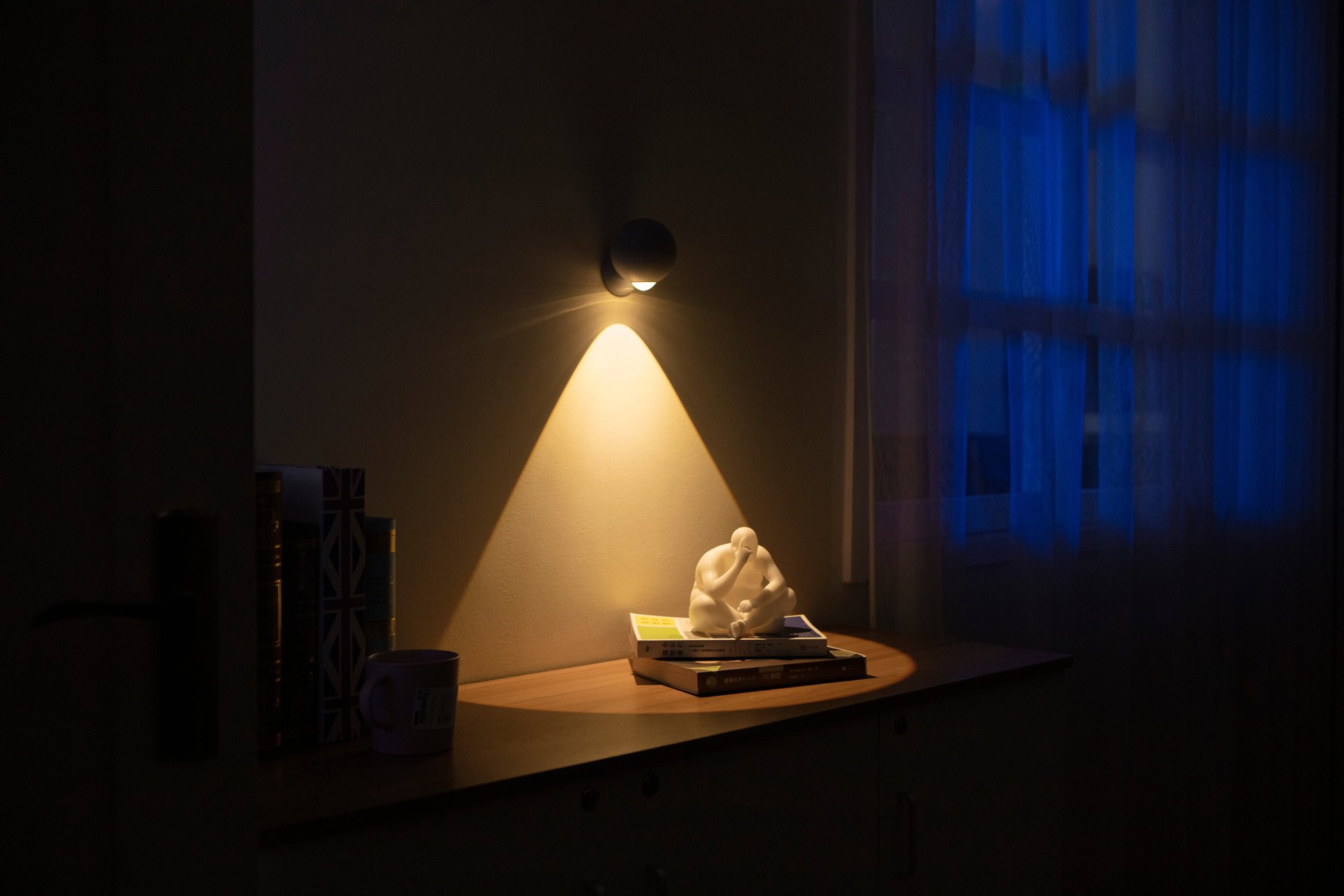 Dovi Free Installation Wall Light: The Perfect Wall Night Light Solution for Any Room