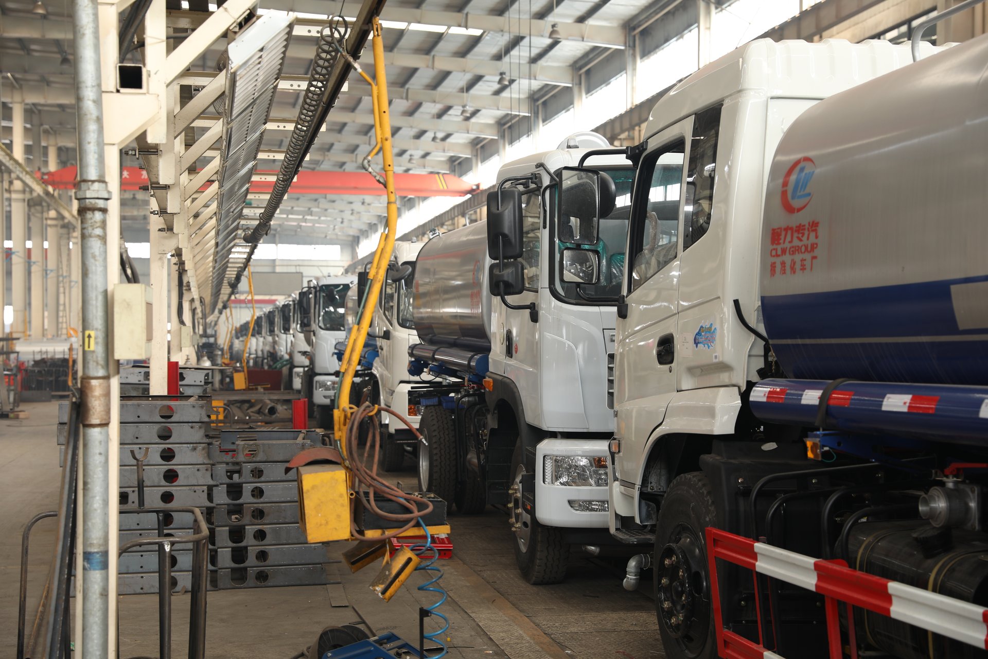 Chengli Group and Dongfeng Motor  hold a new product recommendation meeting for commercial vehicles