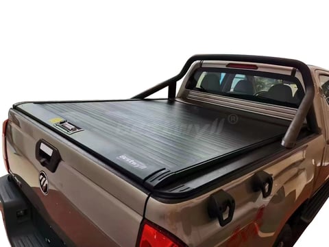 The Ultimate Guide to Choosing the Right Manual Tonneau Cover for Your Pickup Truck