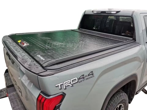 How to Choose the Best Retractable Roller Manual Pickup Truck Tonneau Cover for Your 2009+ Toyota Tundra