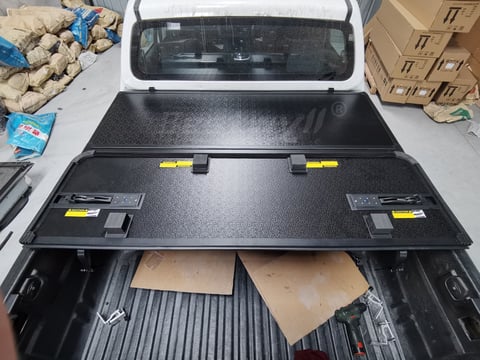 Versatility and Convenience: Exploring the Benefits of Folding Truck Bed Covers