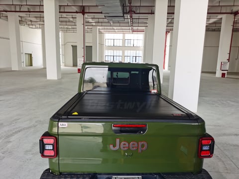 The Benefits of Power Retractable Truck Bed Covers