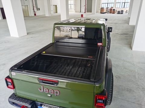 The Benefits of Power Retractable Truck Bed Covers