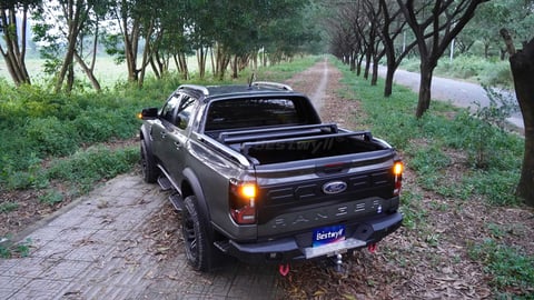 The Benefits of Commercial Truck Bed Covers: Everything You Need to Know