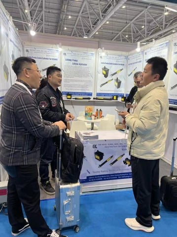 Success at Shenzhen Exhibition: Impressive Response to Our Cabin Pumps and Cylinders