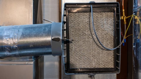 What are the characteristics of the rotary low pressure filter?