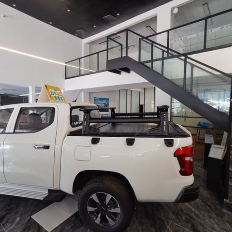 Pickup Truck Ladder Rack: A Must-Have Accessory for Efficient Transportation