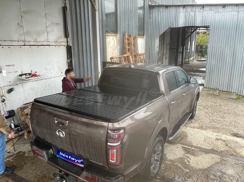 Everything You Need to Know About Tri Fold Hard Tonneau Covers