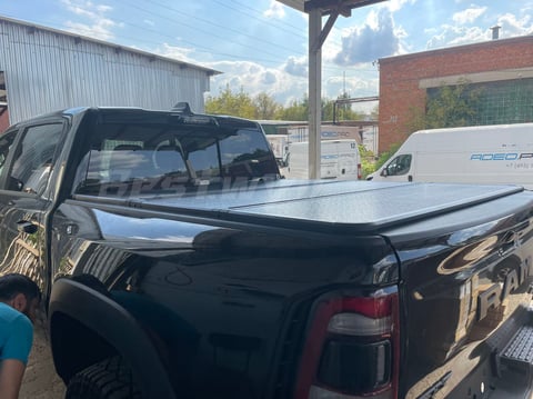 The Ultimate Guide to Hard Top Tri Fold Tonneau Covers