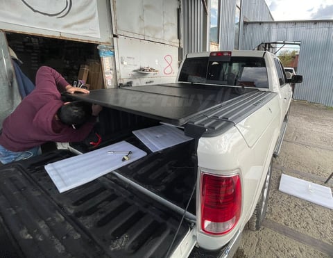 The Benefits of Hard Trifold Tonneau Covers for Your Truck