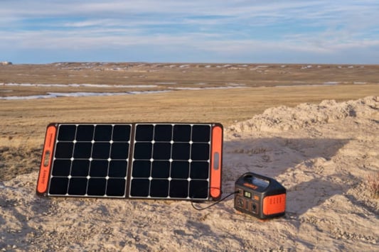 160W Solar Panel Portability Guide: Unlocking Power on the Go