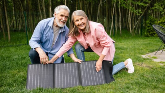 Comprehensive Guide to Waterproof 100W Folding Solar Panels