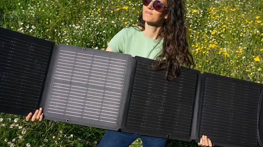 Outdoor Folding Solar Panel 100W: Harness Portable Power Anywhere