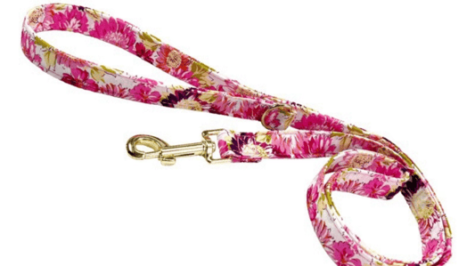 Building Brand Loyalty Through Customizable Cotton Collar Collections