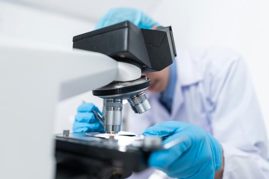 Visual Inspection in the Pharmaceutical Industry: A Comprehensive Guide