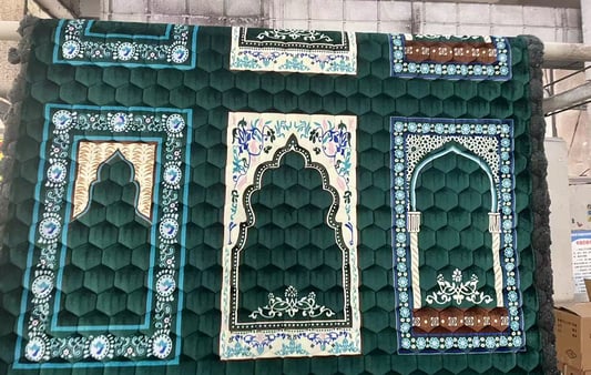Prayer Mats with Unique Designs Beautiful & Meaningful Patterns: A Complete Guide