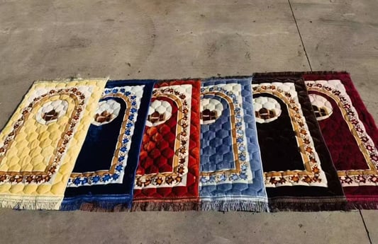 The Benefits of Premium Handmade Islam Prayer Rugs with Small MOQ Batches Available