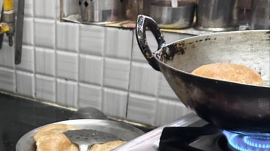 Wok or Frying Pan? The Best Cookware Selection for Different Cooking Needs