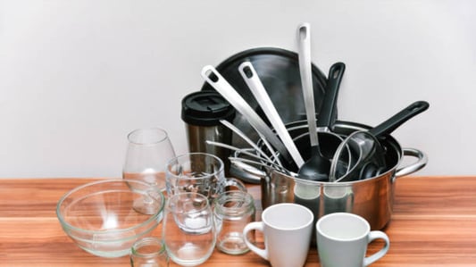 The Pros and Cons of Non-Stick Cookware