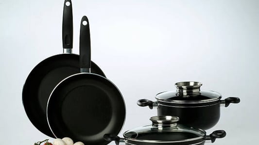 Pink Cookware Set: The Ultimate Addition to Your Kitchen