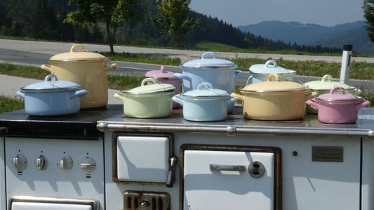 How to Choose Healthy Cookware for Children's Meals
