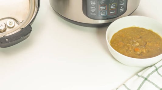 How to Extend the Life of Non-Stick Pans: Must-Know Maintenance Tips