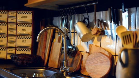 The Ultimate Guide to Choosing a Professional Culinary Knife Set